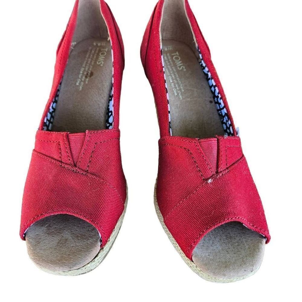 Toms wedge shoes
